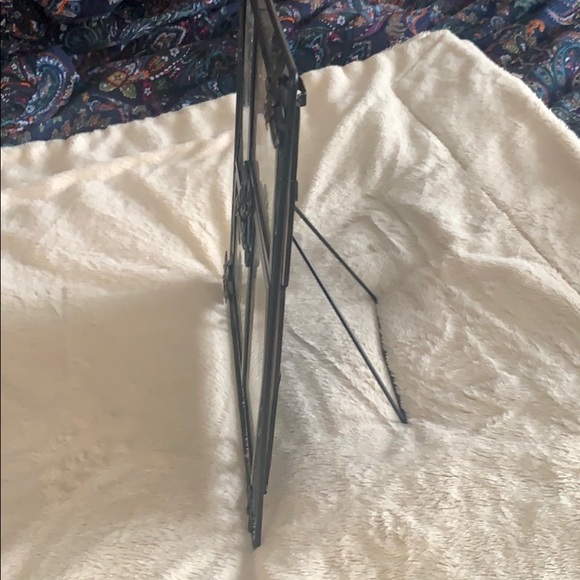 Picture frame - Picture 2 of 3